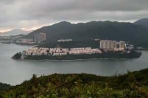 1 | 利嘉閣地產有限公司